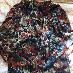 MMG FANCY BUTTON DOWN